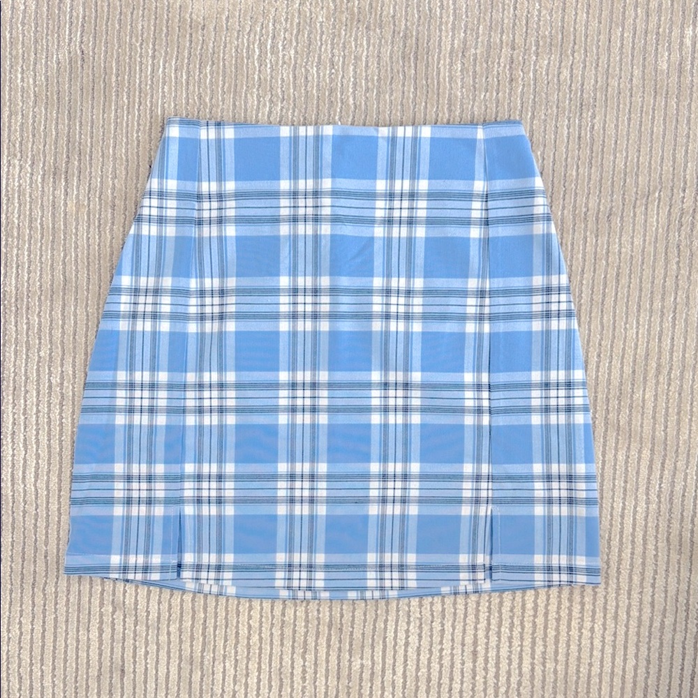 Brandy Melville Plaid Skirt in Blue & White - One Size